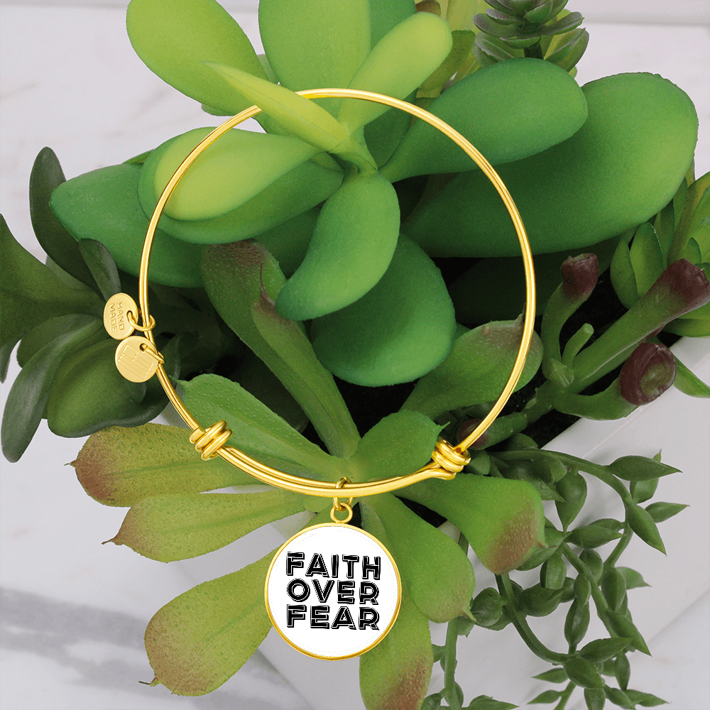 Faith Over Fear (Black) - Non-Message Card Luxury Circle Bangle - Gift for Her - Gift for Him
