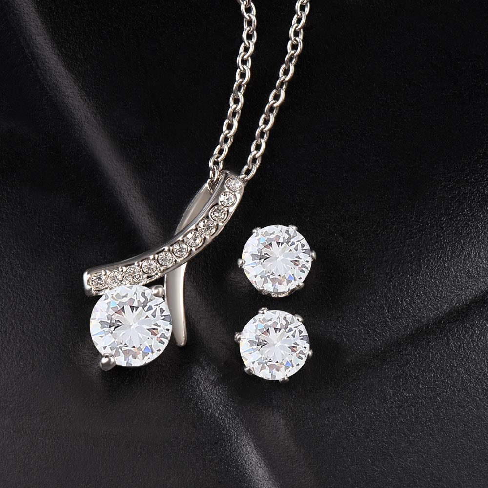To My Mom, I Look At Our Family, And I Am So Thankful - Happy Mother's Day! - Alluring Beauty Earring & Necklace Set - Gift for Mom