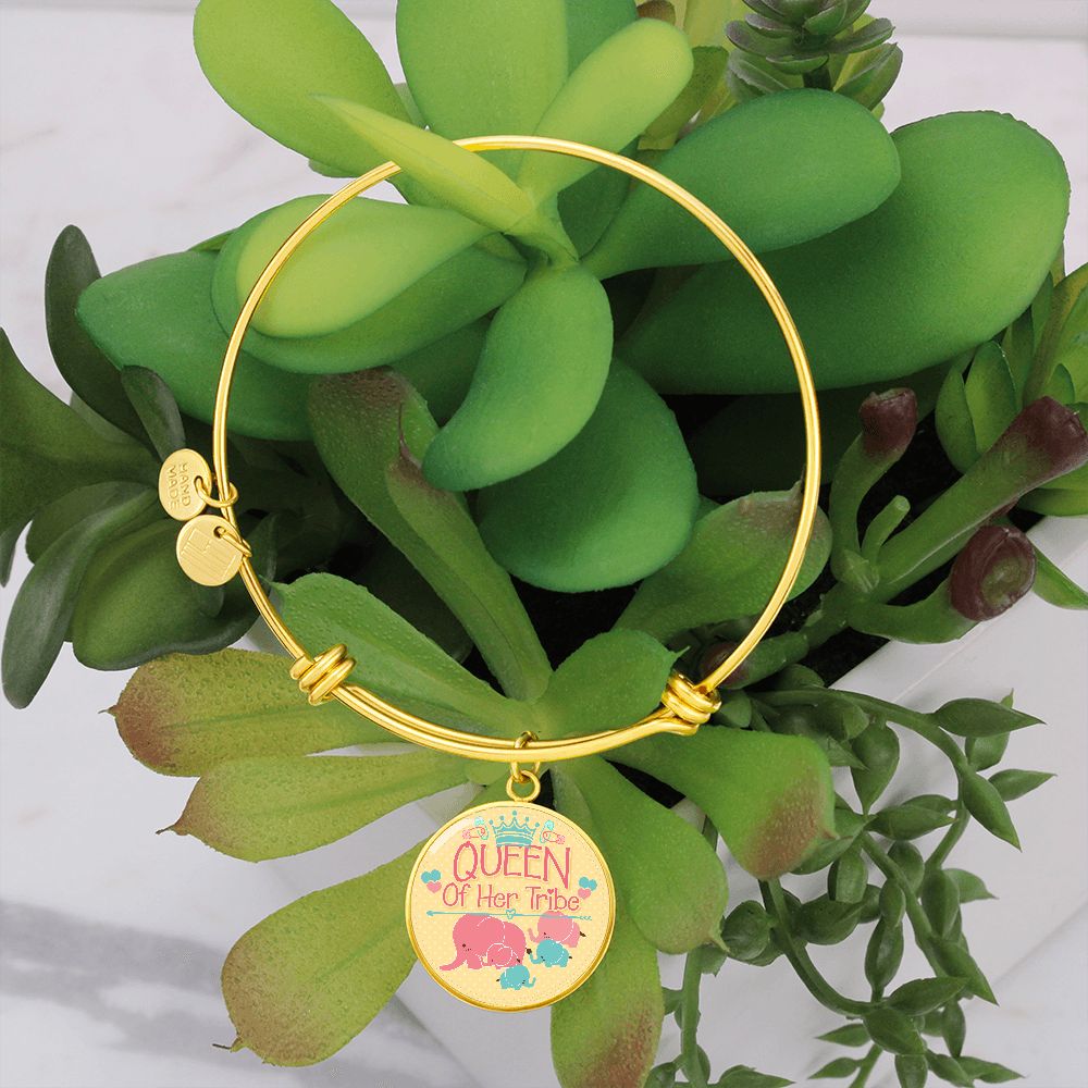 Queen Of Her Tribe - Circle Bangle - Gift for Mom