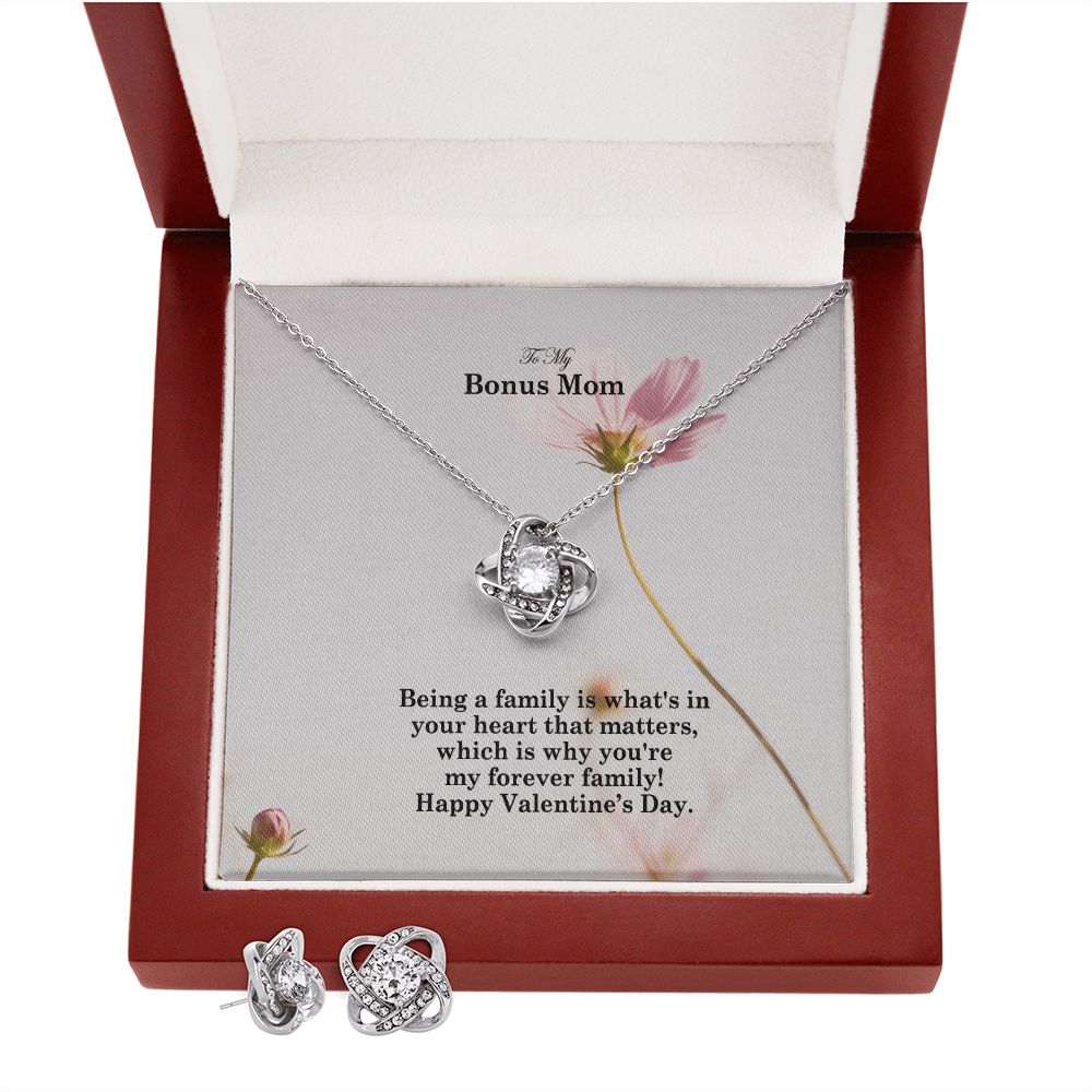 To My Bonus Mom, Being A Family Is What's In Your Heart - Love Knot Earring & Necklace Set - Gift for Mom
