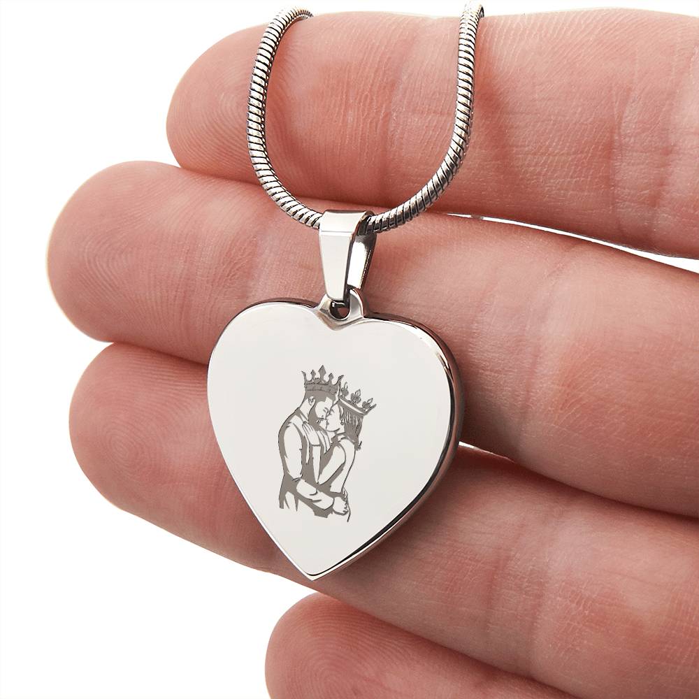 Couple King Queen – Engraved Heart Necklace – Gift for Her - Gift for Him