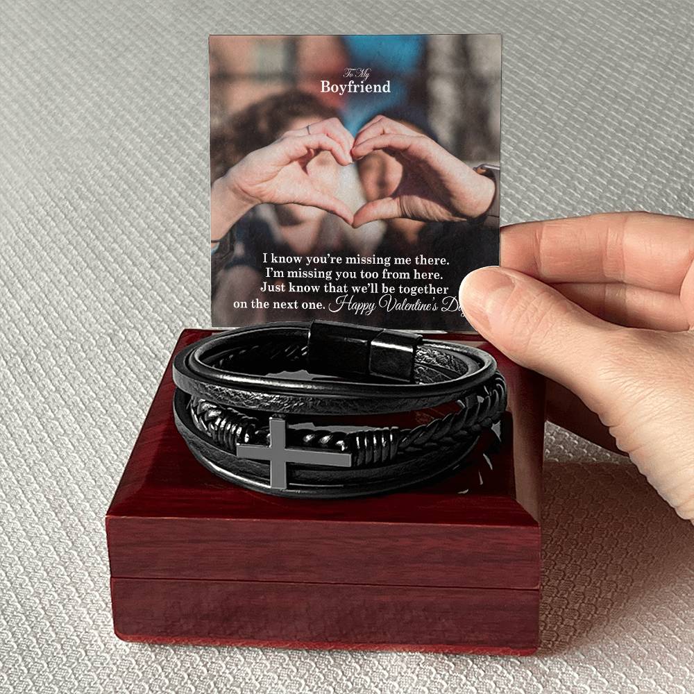 To My Boyfriend, I Know You're Missing Me There - Happy Valentine's Day - Men's Cross Bracelet - Gift for Boyfriend