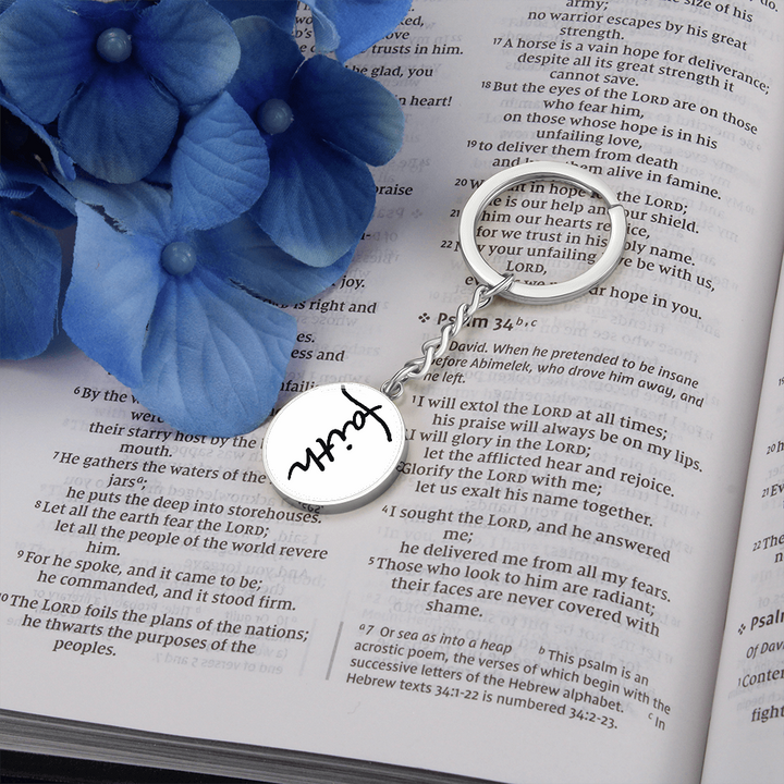 Faith (Black) – Graphic Circle Keychain – Gift for Her - Gift for Him