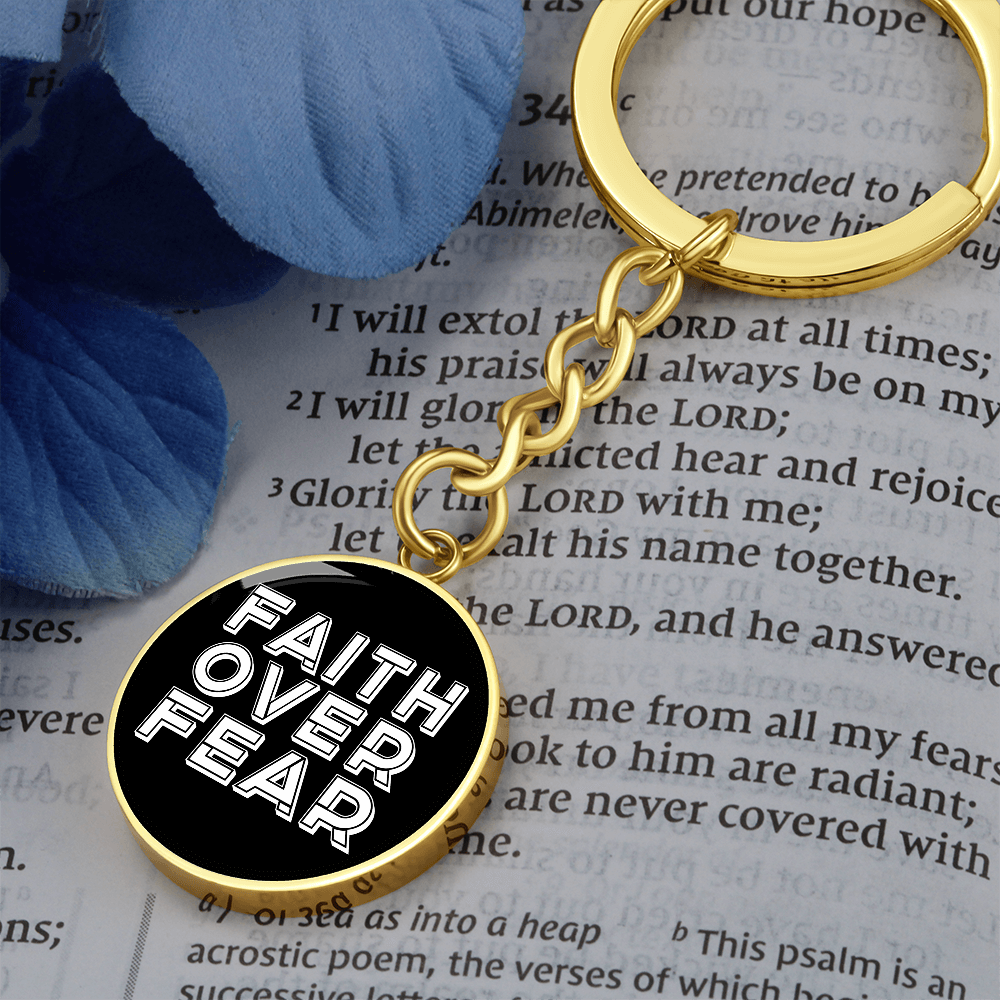 Faith Over Fear (White) – Graphic Circle Keychain – Gift for Her - Gift for Him