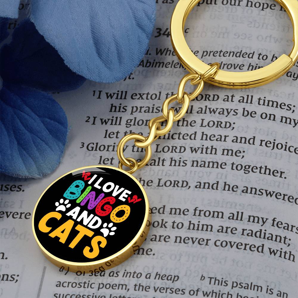 I Love Bingo And Cats - Circle Keychain - Gift for Her