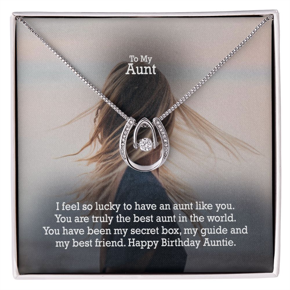 To My Aunt, I Feel So Lucky To Have An Aunt Like You - Happy Birthday Auntie - Lucky In Love Necklace - Gift for Aunt