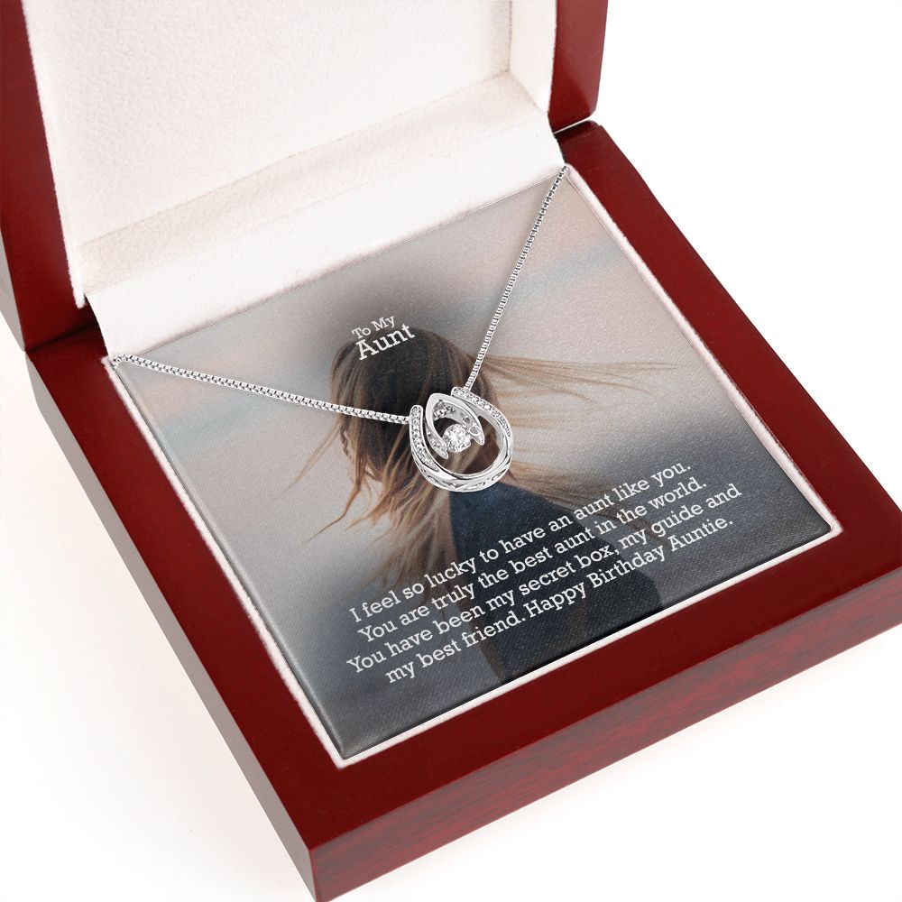 To My Aunt, I Feel So Lucky To Have An Aunt Like You - Happy Birthday Auntie - Lucky In Love Necklace - Gift for Aunt
