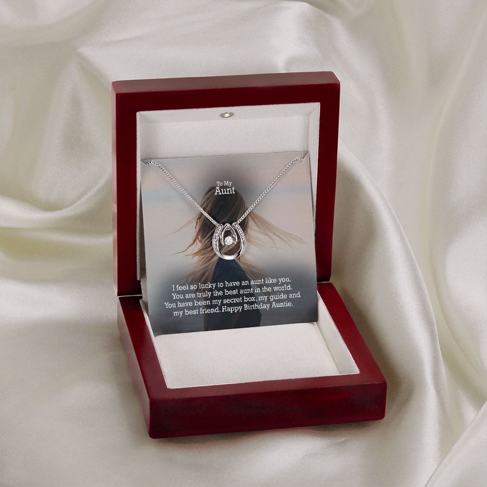 To My Aunt, I Feel So Lucky To Have An Aunt Like You - Happy Birthday Auntie - Lucky In Love Necklace - Gift for Aunt