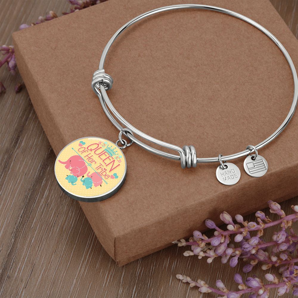 Queen Of Her Tribe - Circle Bangle - Gift for Mom